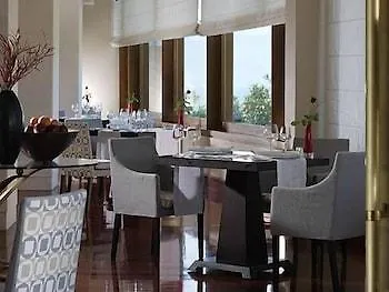 Amphitryon Otel