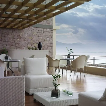 암피트리온 호텔 5*