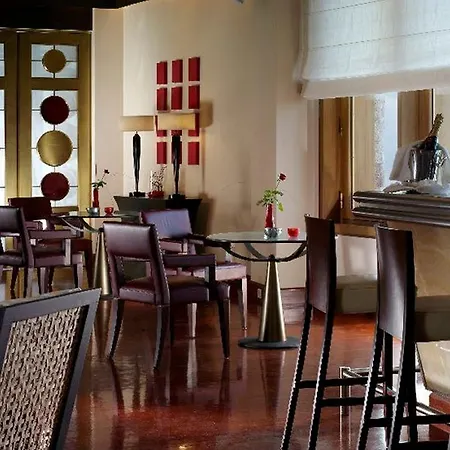 Amphitryon Hotell Nafplion