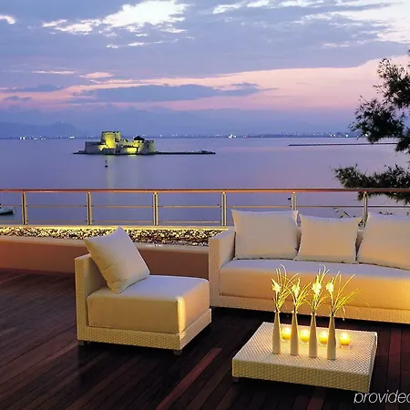 Amphitryon Hotel Nauplia